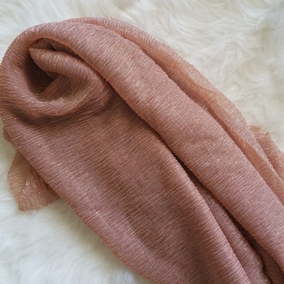 Shimmiry scarf - Picture 2 of 3